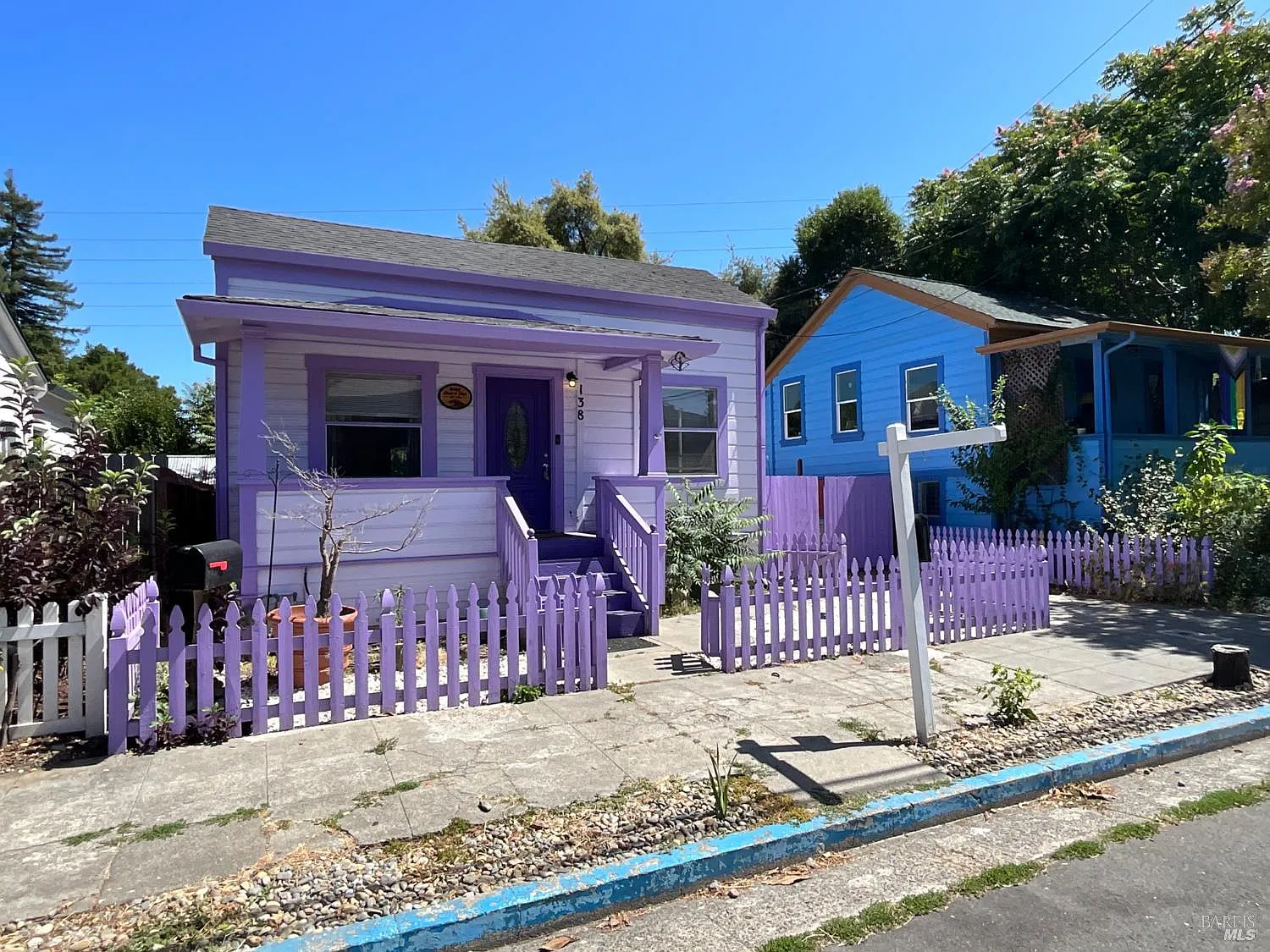 138 W 6th Street - Photo 3