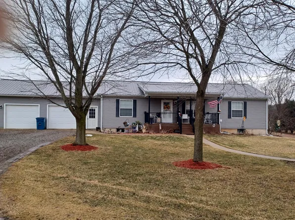 2348 N Sand Lake Rd, Hillsdale, MI 49242