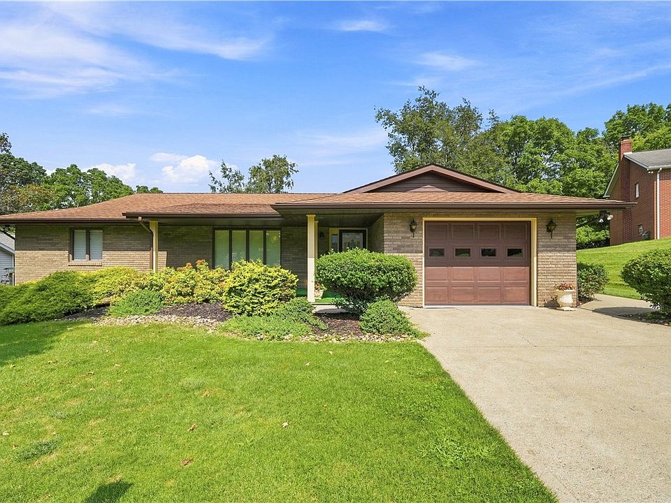 1st image of 129 Chapel View Dr