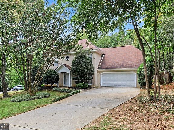 3rd image of 3131 Ashbury Ln