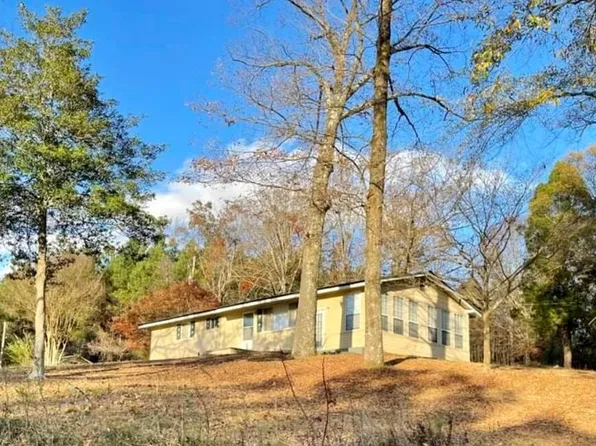 1405 County Road 21 S, Fayette, AL 35555