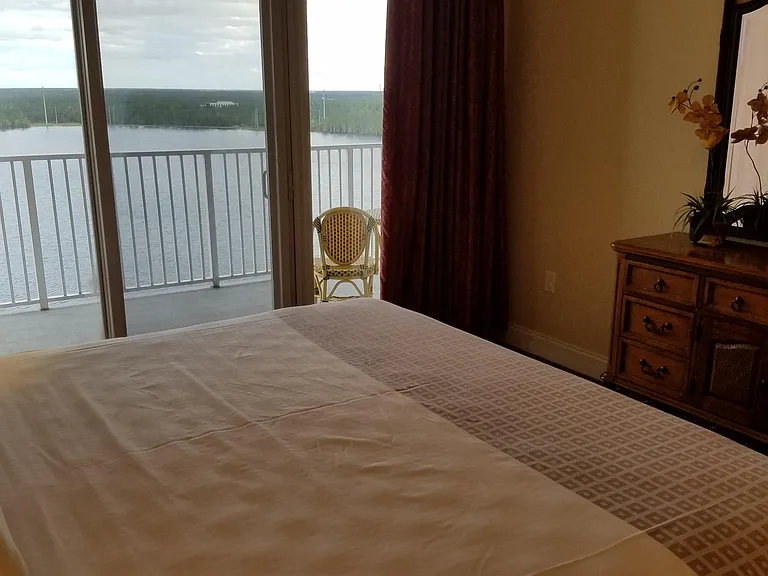 13427 Blue Heron Beach Dr #21204 — Photo 22