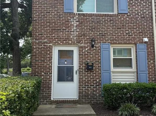 435 Barberton Dr, Virginia Beach, VA 23451