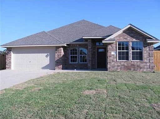 2nd image of 912 Barchetta Dr
