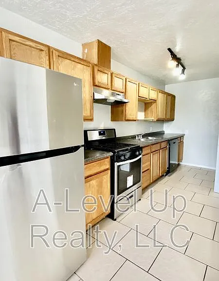 1850 N 5th Ave — Photo 19