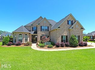 201 Avondale Cir, Warner Robins, GA 31088