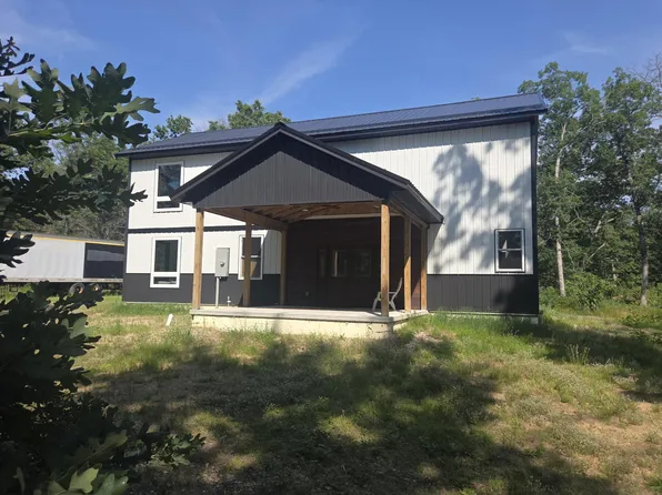 2873 W Oliver St, Baldwin, MI 49304