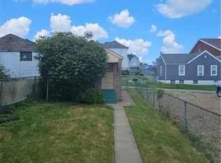 921 Bennett St, McKeesport, PA 15132