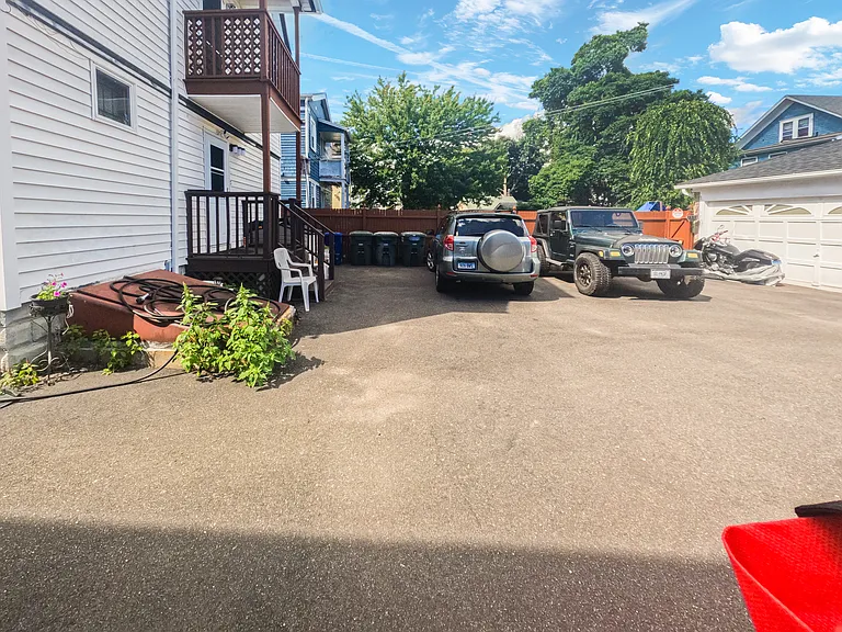 532 Carroll Ave #2 — Photo 8