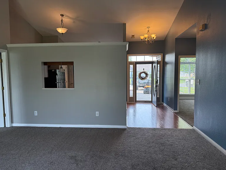 83 Hilltop Farms Blvd — Photo 4
