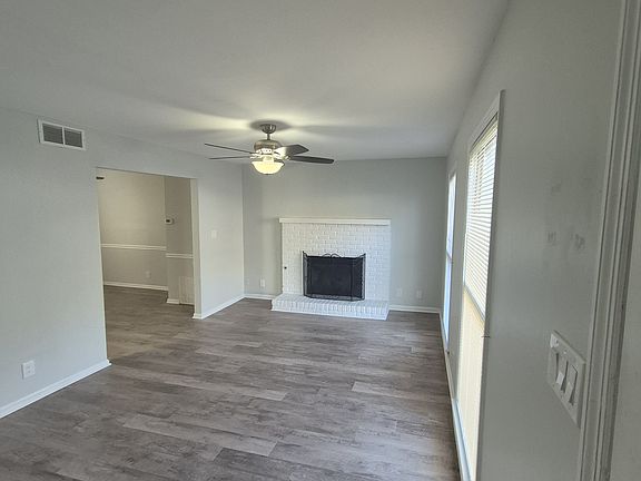 2nd image of 185 Springdale Ct #1