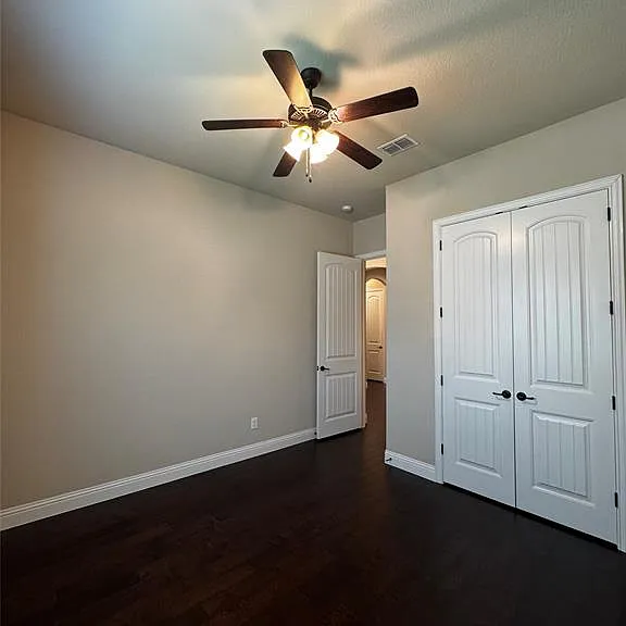 6829 Westbury Dr — Photo 22