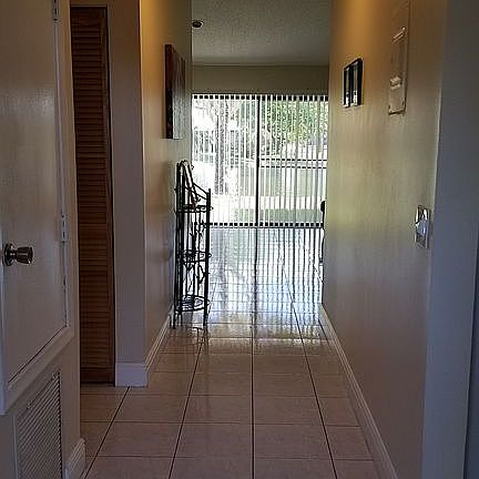 4th image of 10822 NW 30th Pl