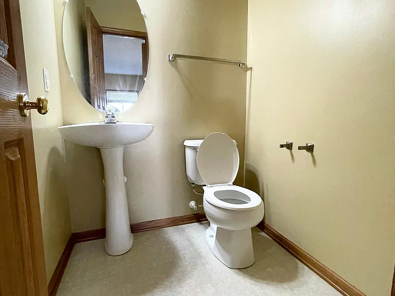 6898 Meadow Grass Ln S — Photo 8