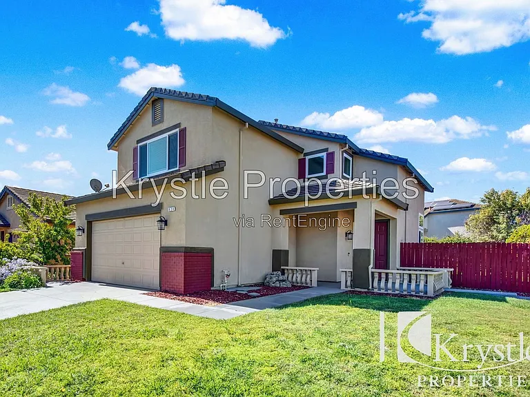 824 Cedarcrest Dr — Photo 4