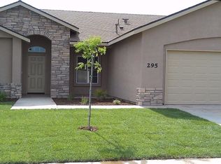 295 N Belmont St NW, Porterville, CA 93257