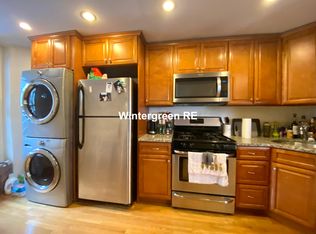 11 Leverett St #2F, Brookline, MA 02445