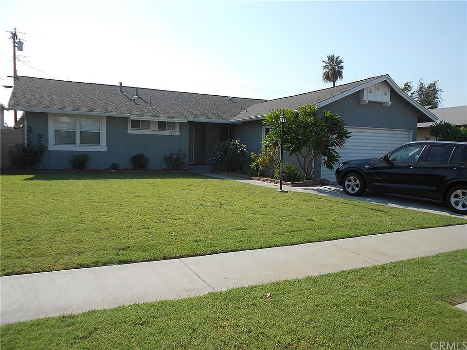 1st image of 8737 San Antonio Dr