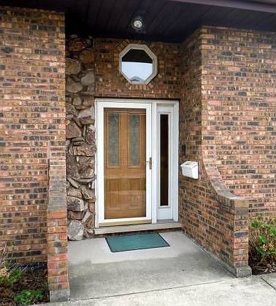 FRONT DOOR