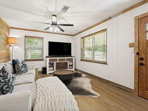 4th image of 274 Yowell Hill Rd