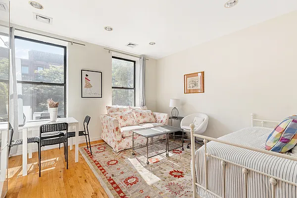 Sold by Compass | media 14