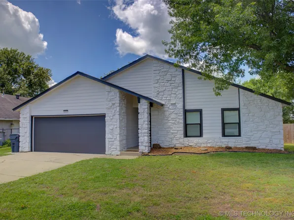 13866 S Nyssa Pl, Glenpool, OK 74033