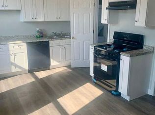 3241 S Carpenter St APT 2R, Chicago, IL 60608