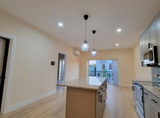 3743 Grand Blvd UNIT 1, Brookfield, IL 60513