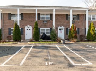 101 Maple Tree Ave, Stamford, CT 06906