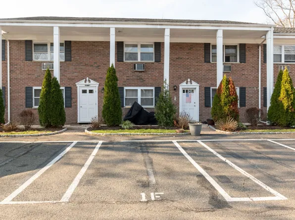 101 Maple Tree Ave, 101 Maple Tree Ave #61ba15211, Stamford, CT 06906