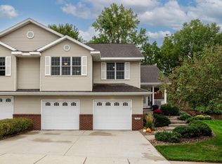 1618 Pine Ridge Dr, Onalaska, WI 54650