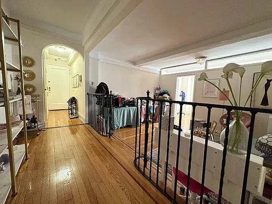 Rented by Green Home NY Realty LLC | media 10