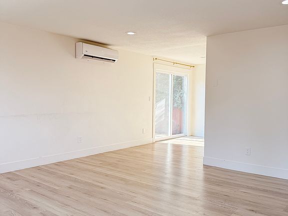 3rd image of 3710 N St #B