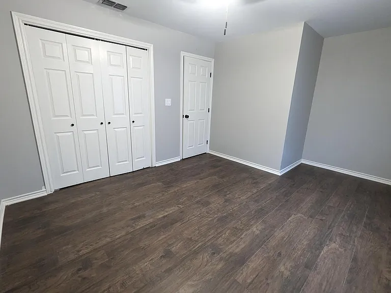114 Scofield Ave #112 — Photo 12
