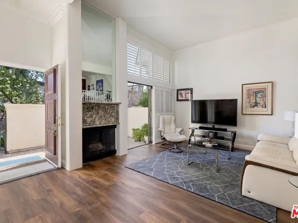 6263 1/2 Randi Ave, Los Angeles, CA 91367