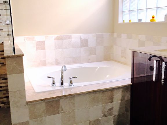 3rd image of 1603 Quail Ct