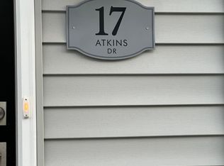 17 Atkins Dr, Bridgeport, PA 19405