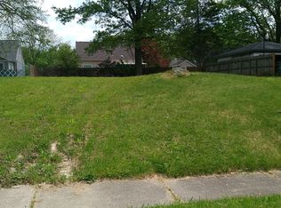 691 Beechview Dr, Akron, OH 44305