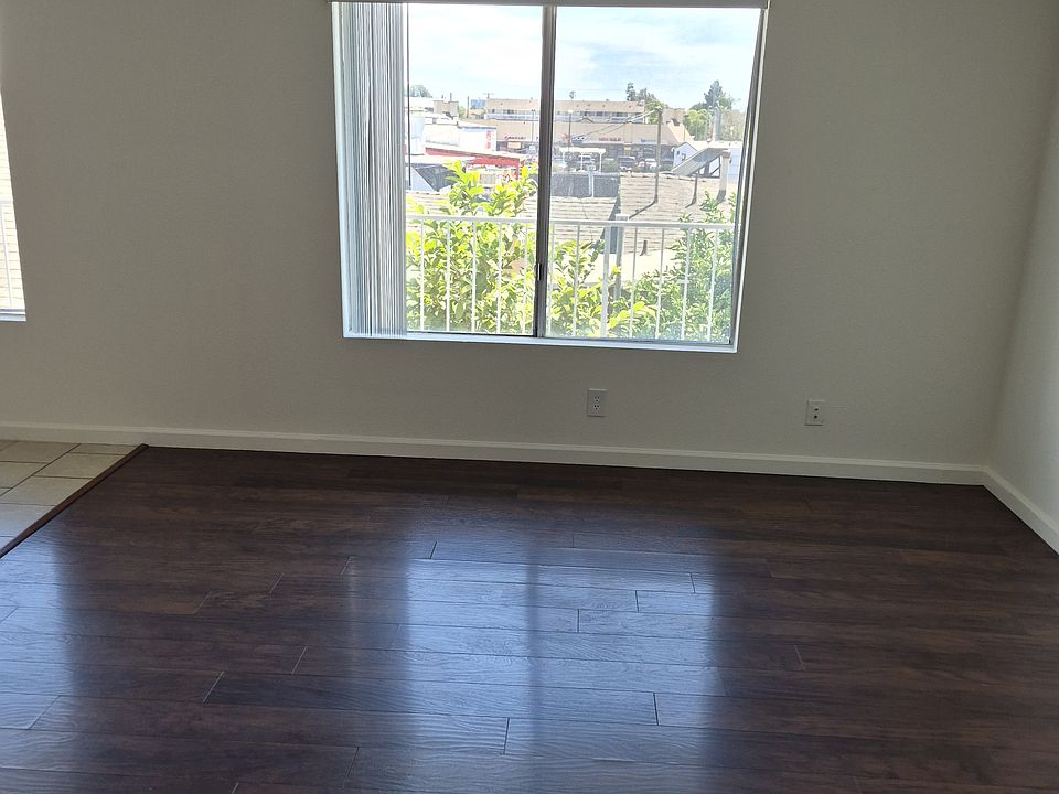 1st image of 1344 Molino Ave APT 202
