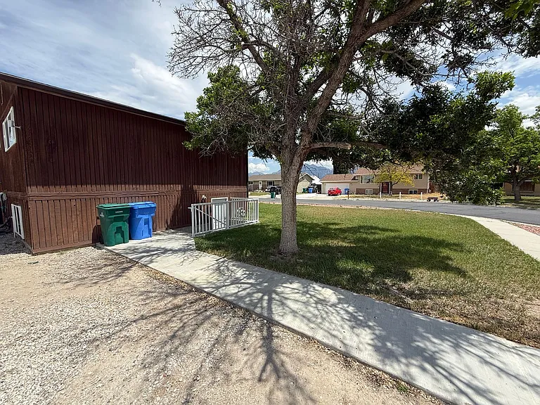 13060 S 1765 W — Photo 8