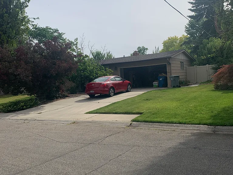 2920 N Pauley Dr — Photo 4