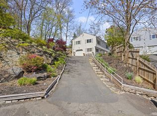 19 Sheila Ct, Norwalk, CT 06851