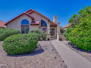1930 E Citation Ln, Tempe, AZ 85284