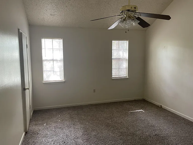 16534 George Oneal Rd #C — Photo 12