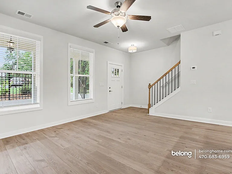 300 Dempsey Dr — Photo 27