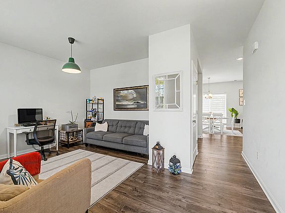 2nd image of 49 Fairhill Ave