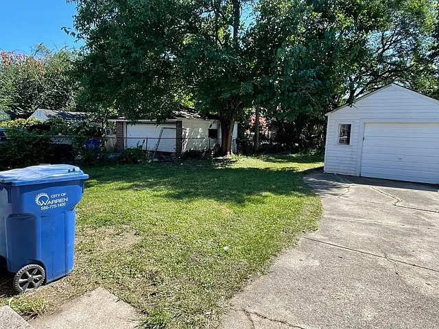 14134 Collingham Dr — Photo 3