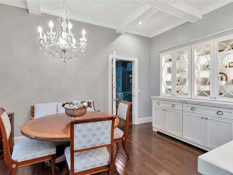 6220 Bayshore Blvd — Photo 5