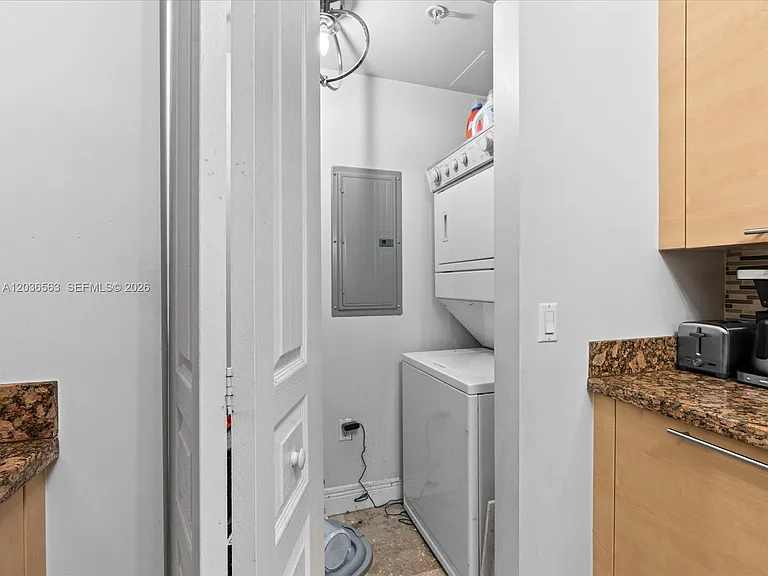350 SE 2nd St #980 — Photo 23