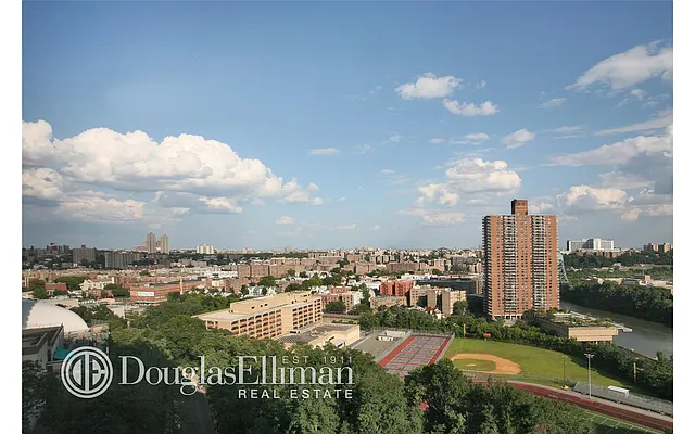 Sold by Douglas Elliman | media 40
